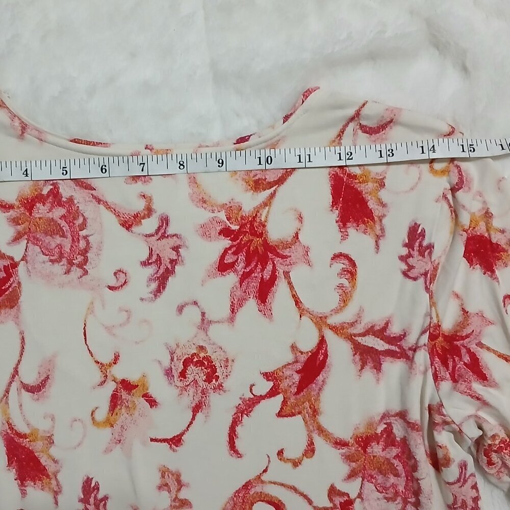 CHICO'S BRAND FLORAL PRINT BATEAU NECK SWEATER, SIZE 1....US SIZE S 8/10 - Picture 7 of 7